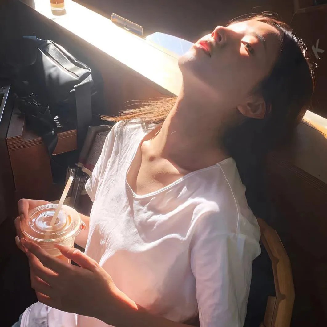 第一次的亲密接触